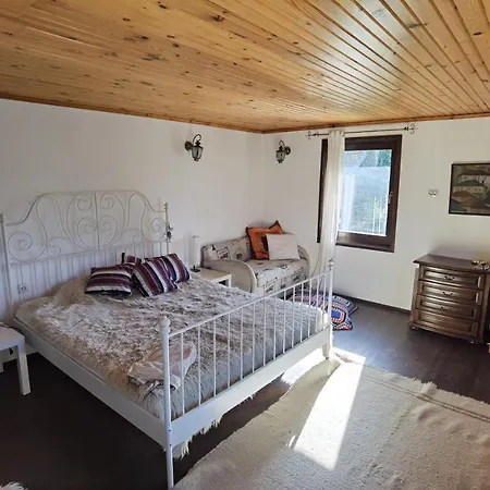 Guest House Smolyan *